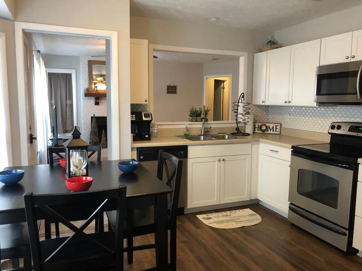 פייטוויל Cozy Cottage Feel, 5 Mins From Ft. Bragg מראה חיצוני תמונה