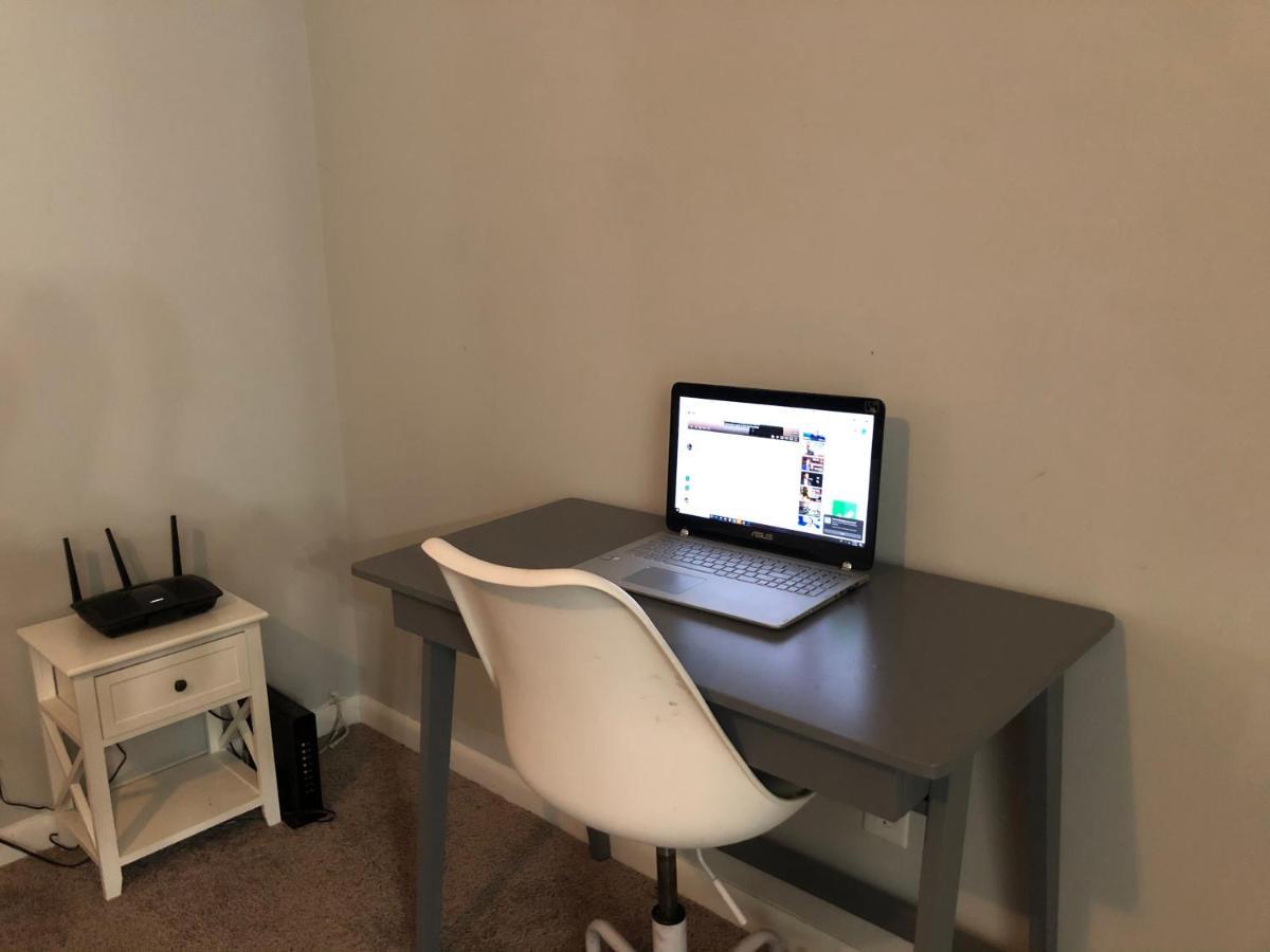 פייטוויל Cozy Cottage Feel, 5 Mins From Ft. Bragg מראה חיצוני תמונה